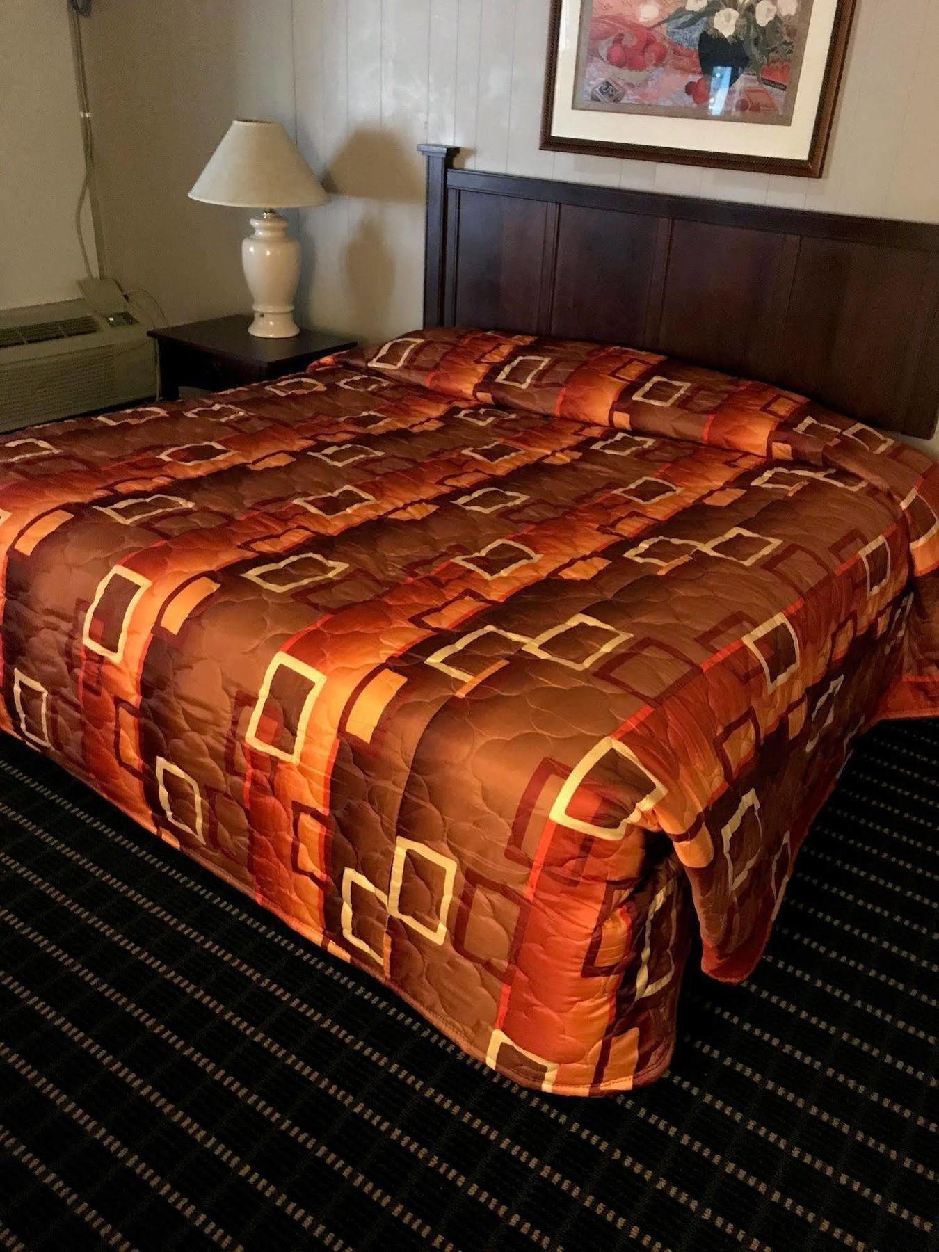 Hub City Inn 拉伯克 外观 照片