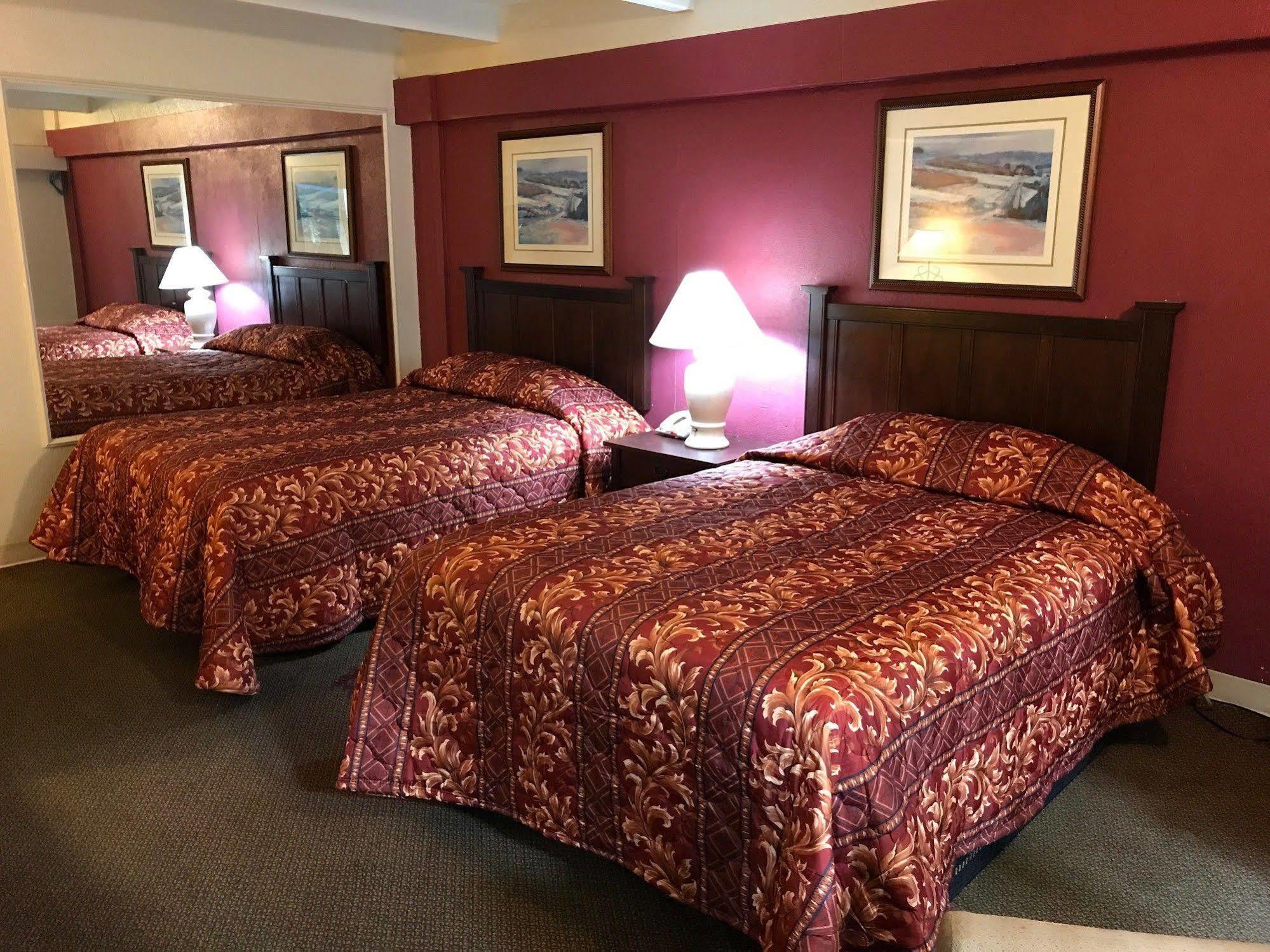 Hub City Inn 拉伯克 外观 照片
